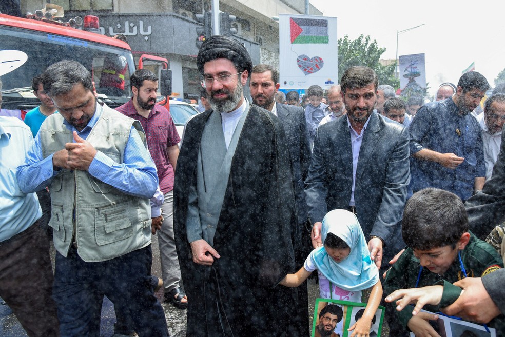 Mojtaba Khamenei, novo líder supremo do Irã — Foto: Peyman Yazdani/ISNA/WANA