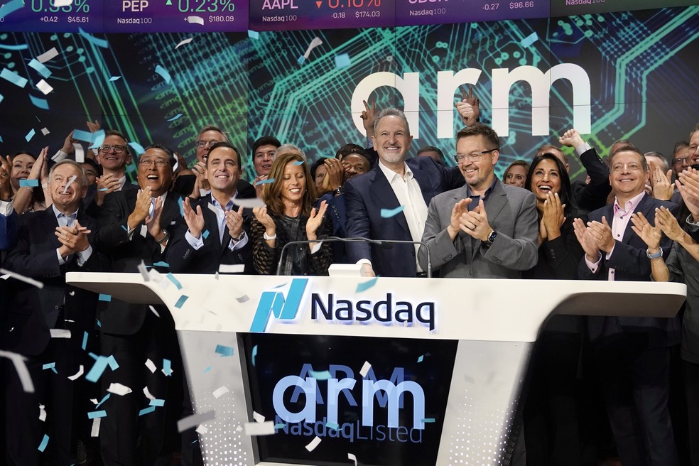 Após IPO, ações da Arm fecham em forte alta em dia de estreia na Nasdaq ...