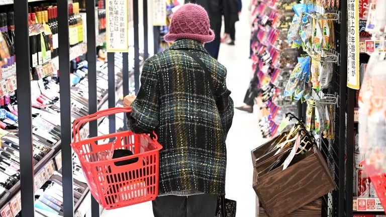 Japão Lidera Mundo em Longevidade Feminina em 2025