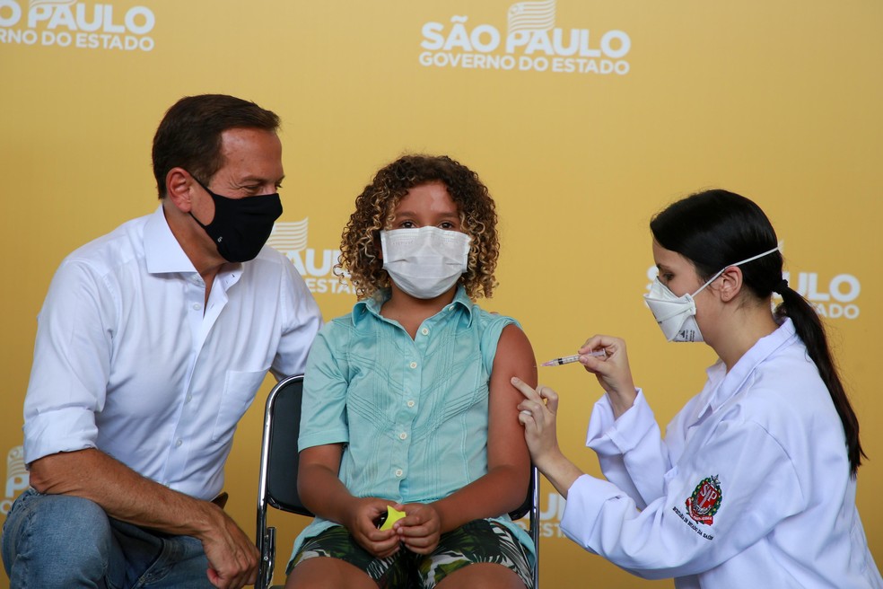 Início da vacinação infantil com a Coronavac com o governador João Doria — Foto: Governo do Estado de São Paulo