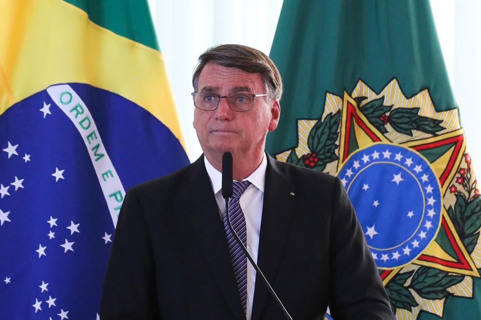 Bolsonaro na reunião com embaixadores — Foto: Clauber Cleber Caetano/PR