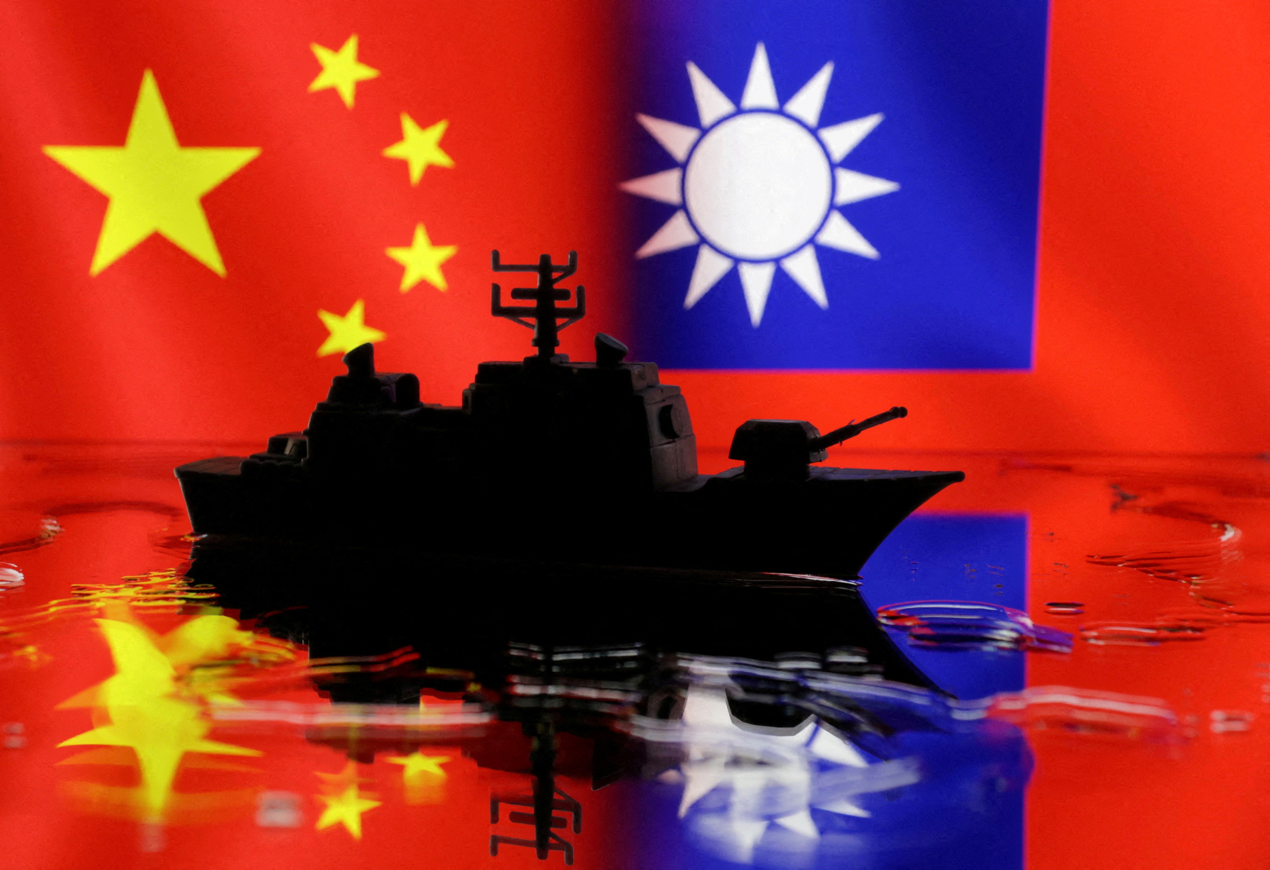 China e Taiwan trocam acusações após novas patrulhas perto d