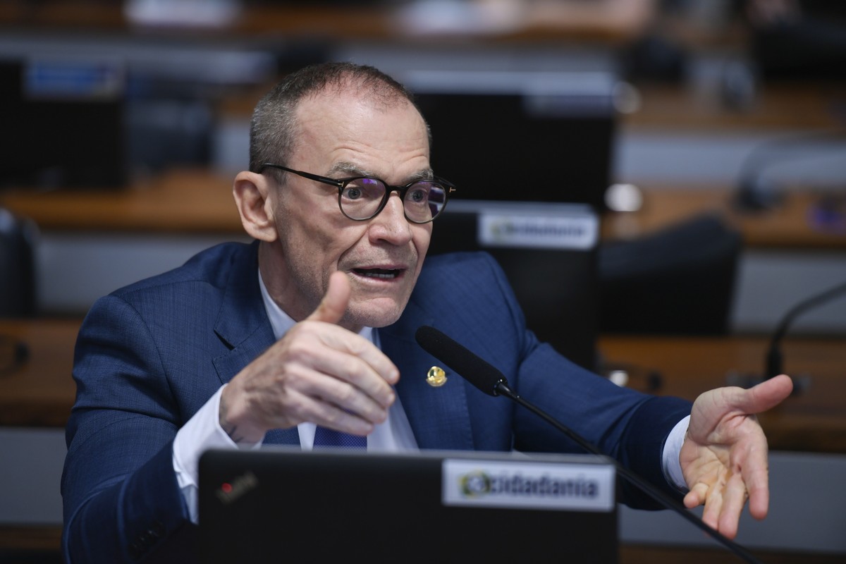 Líder do PT no Senado, Fabiano Contarato votará pelo fim da 'saidinha