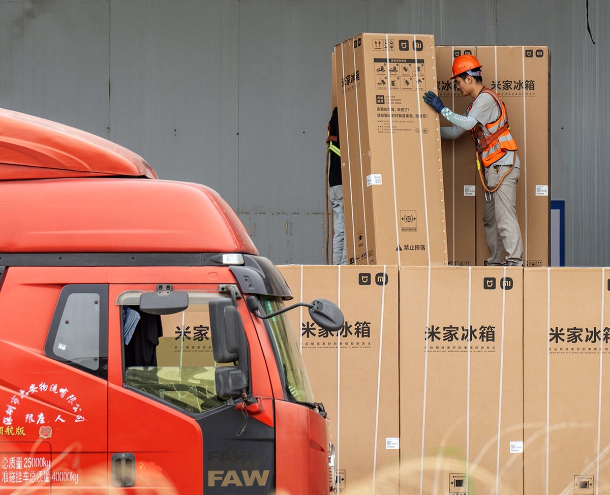 Pressão no mercado de trabalho chinês testa a determinação de Pequim na guerra comercial