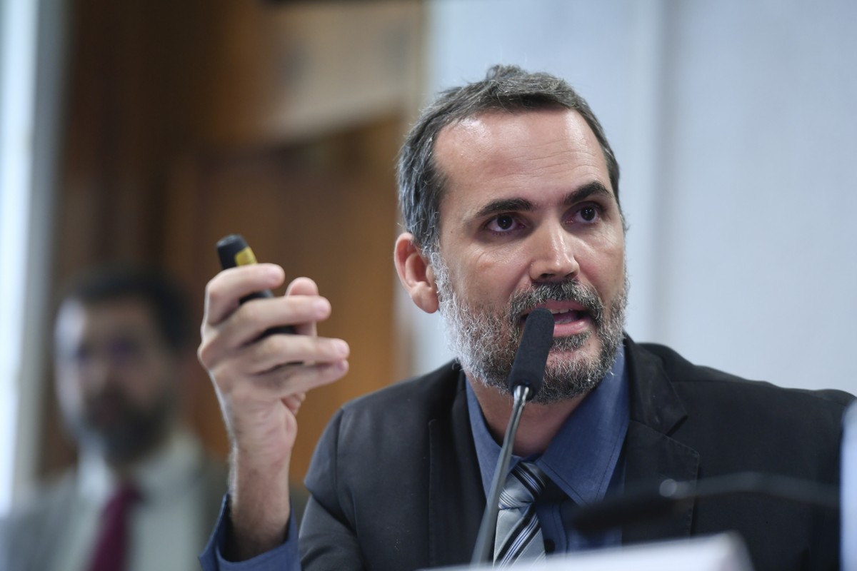 Governo Brasileiro Promete Defender Economia de Taxações dos EUA