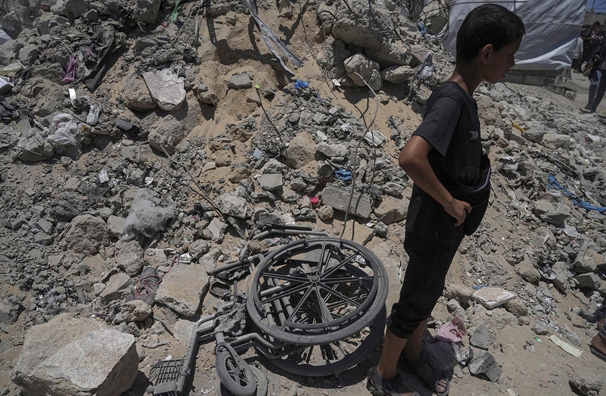 Quinze palestinos morrem de fome em 24 horas em agravamento da crise em Gaza