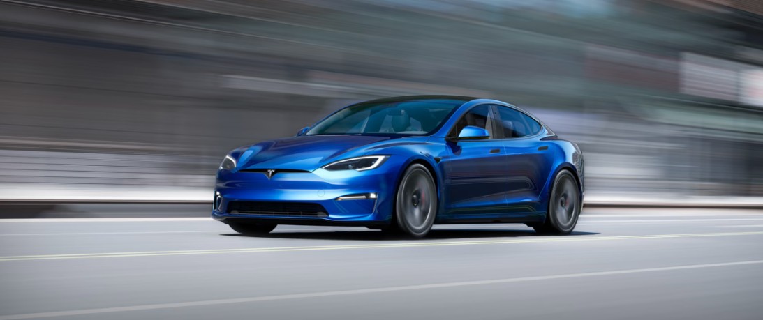 Tesla terá que pagar US$ 329 milhões de indenização por acidente fatal com piloto automático