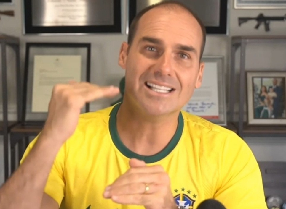 Eduardo testa força política com apoio a André do Prado