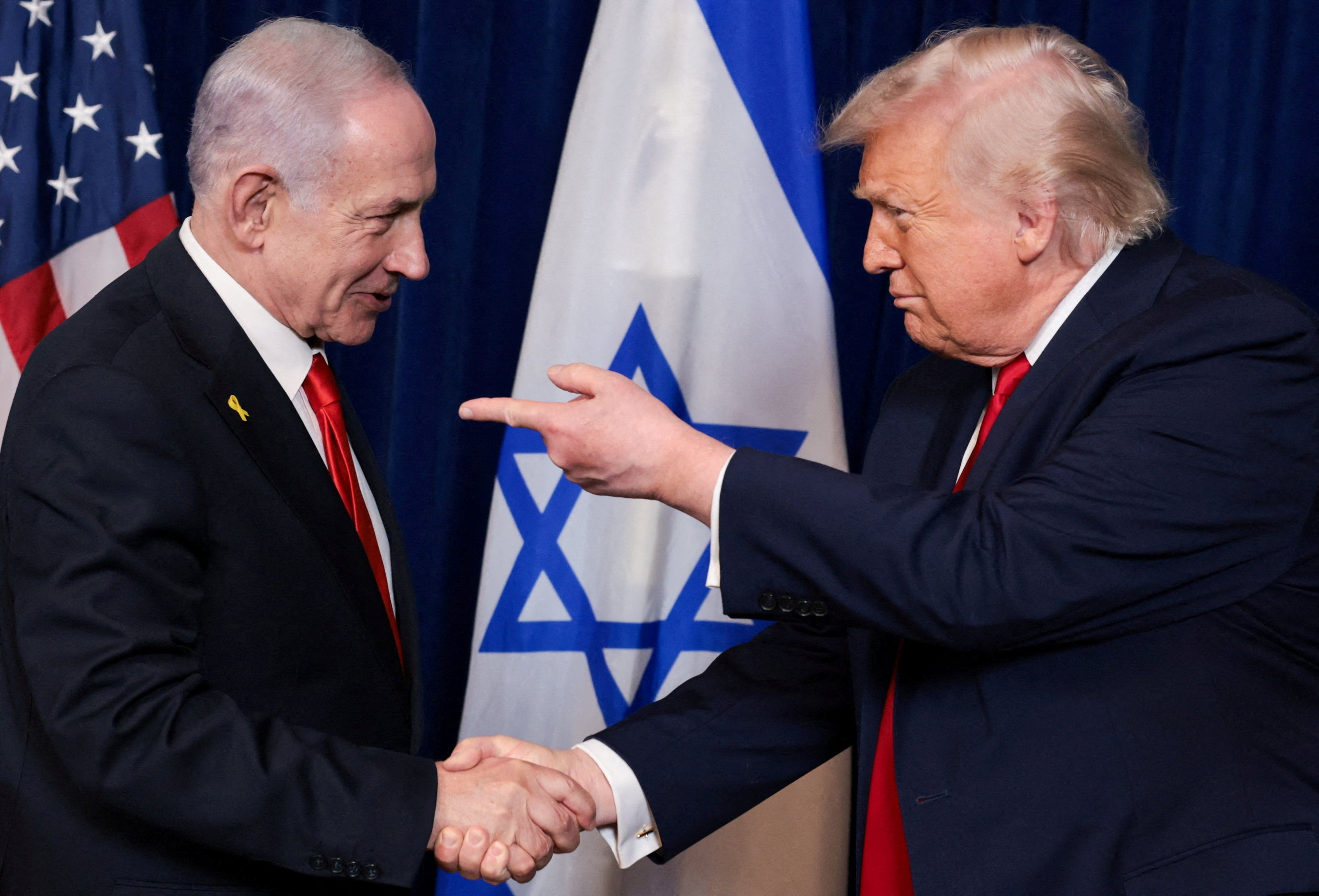 Netanyahu admite dificuldade em influenciar Trump sobre Irã, dizem fontes
