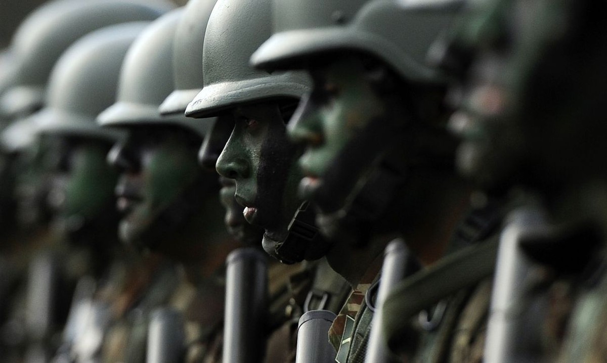 Análise: decisão de moraes mostra que golpe de bolsonaro falhou por falta de apoio no exército