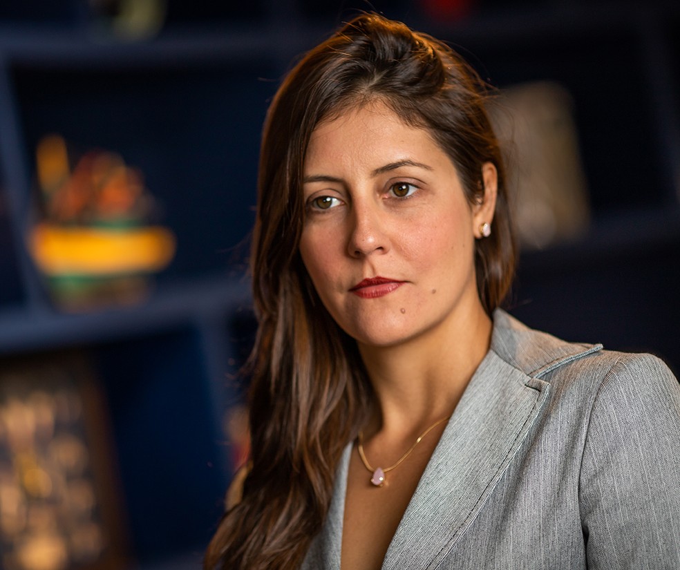 Lara Iwanicki: “O problema é que acabamos caindo naquela lógica do cachorro que tem dois donos e acaba morrendo de fome” — Foto: Wenderson Araujo/Valor