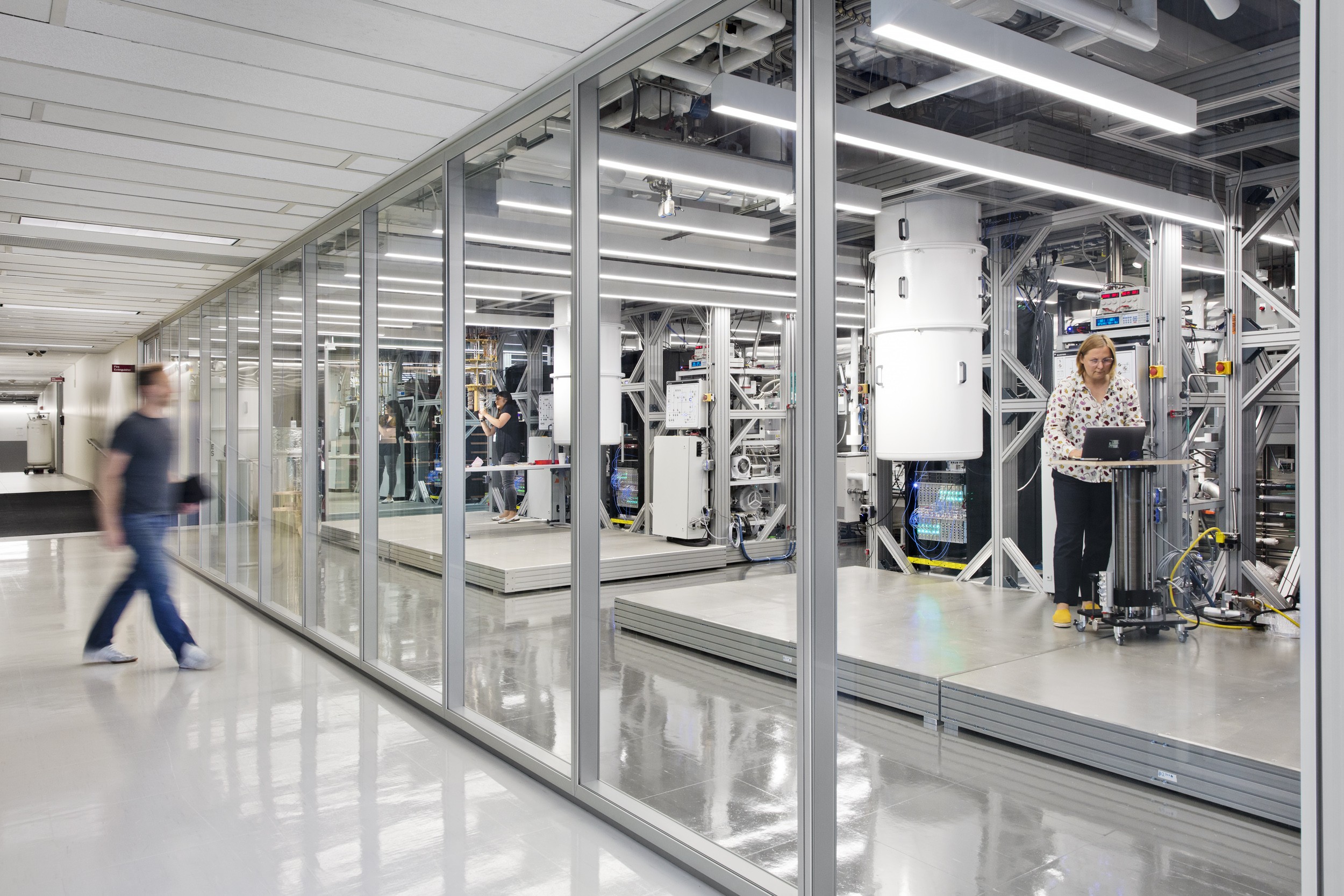 IBM e Santander lançam desafio para acelerar computação quântica e IA