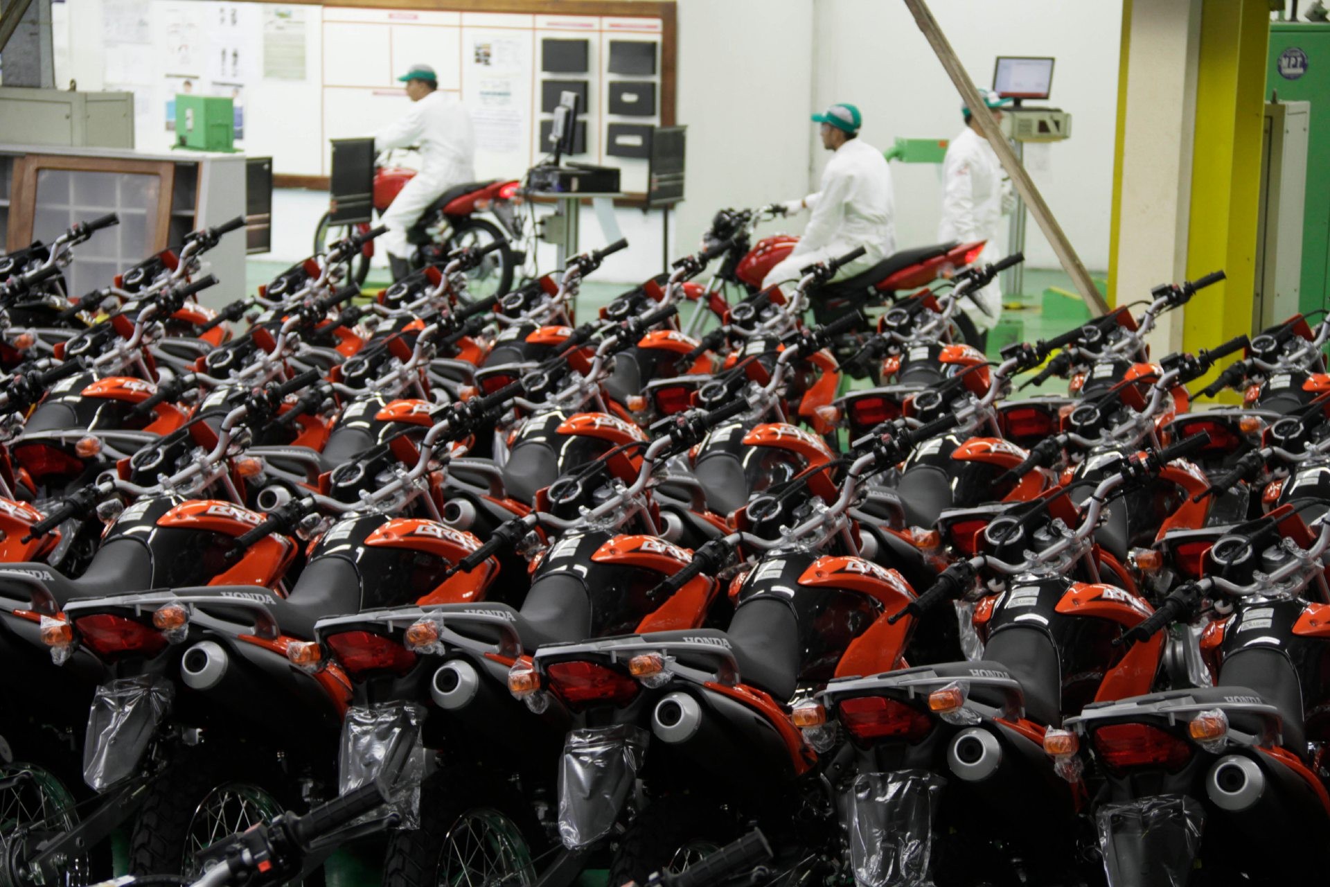 Abraciclo revê estimativa e projeta alta de 11,5% na produção de motos