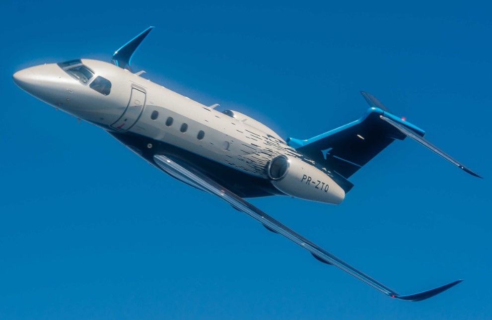 Aéreas e fabricantes de aviões adotam medidas preventivas por escassez de componentes - QTU Questões do Universo