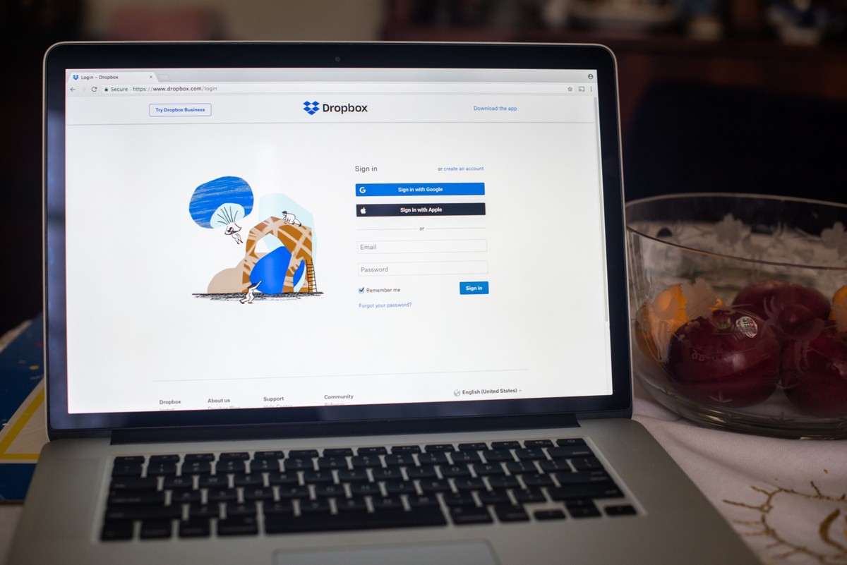 Dropbox confirma demissão de 6% dos funcionários globais em reestruturação