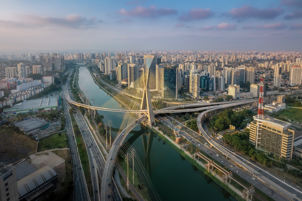 Proximidade de vias expressas, do metrô e do Aeroporto de Congonhas faz do bairro um dos melhores da cidade em termos de mobilidade — Foto: DIEGOGRANDI/GETTY IMAGES