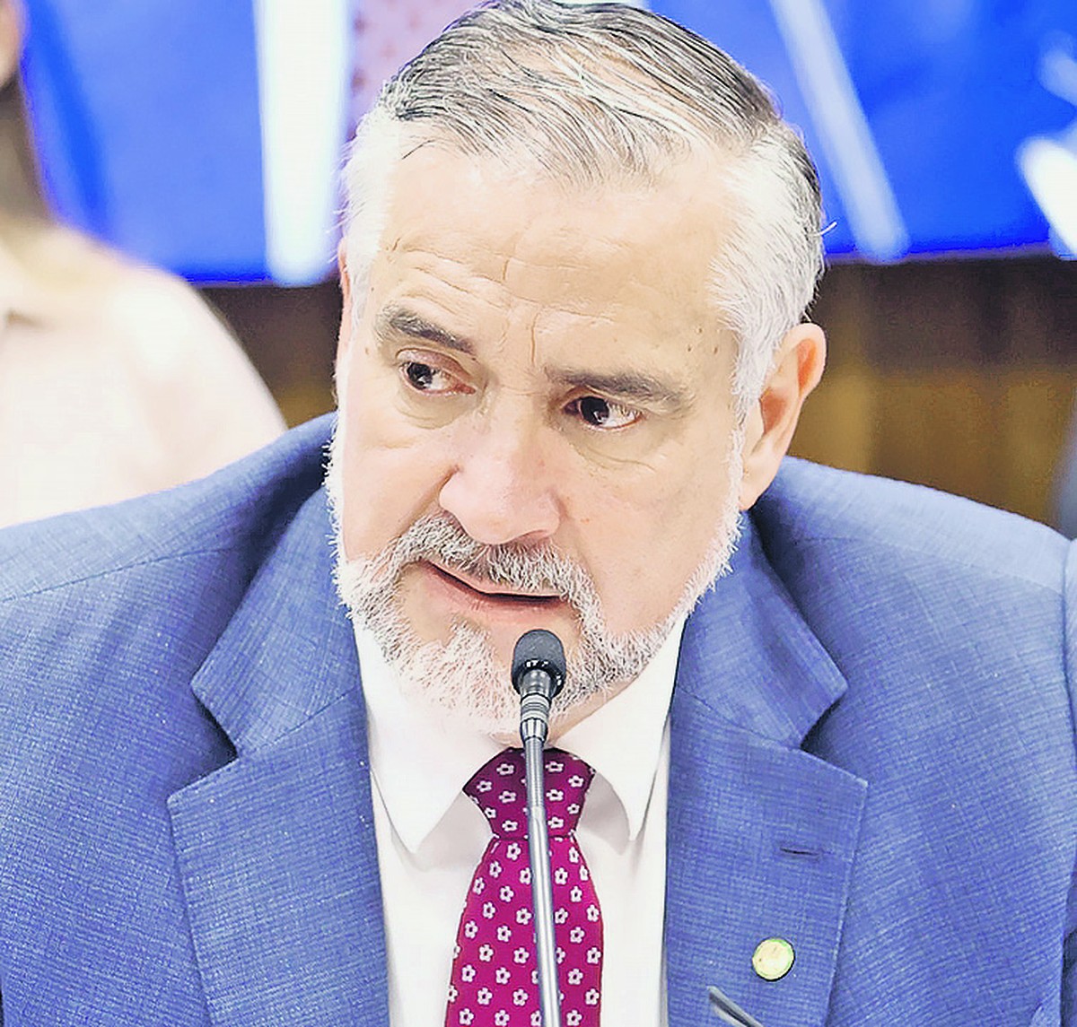 Líder do governo espera concluir hoje MP sobre dívidas de produtores rurais