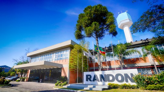 Randon registra receitas de R$ 905 mi em julho, queda de 5,1% na comparação anual