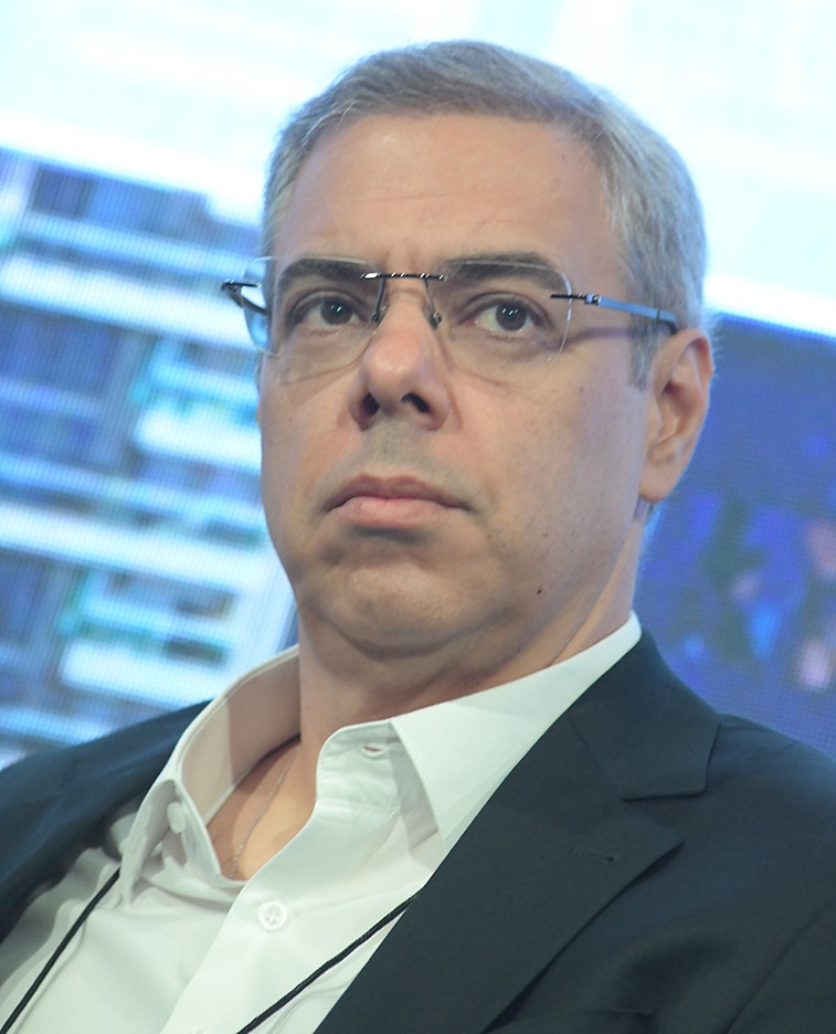 Itaú tem desafio de manter resultado recorde em cenário mais complexo - QTU Questões do Universo