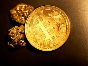 Bitcoin vive fase de transição e coloca em xeque tese do ‘ouro digital’