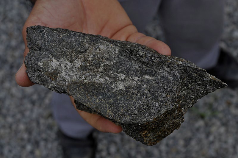 Atlantic Nickel produz recorde de 12,5 mil toneladas de concentrado de níquel na Bahia em agosto