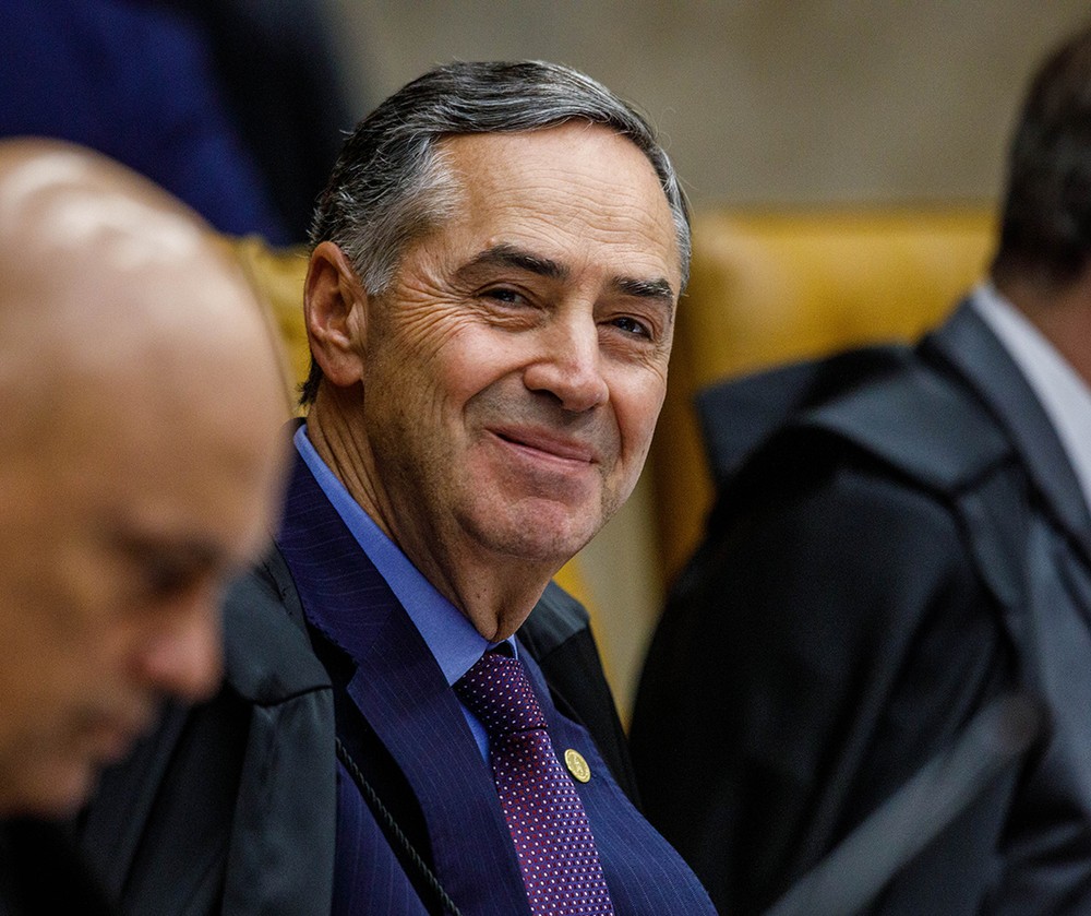 Luís Roberto Barroso: perfil mais afeito a conversas políticas é considerado positivo na construção do diálogo — Foto: Brenno Carvalho/Agência O Globo