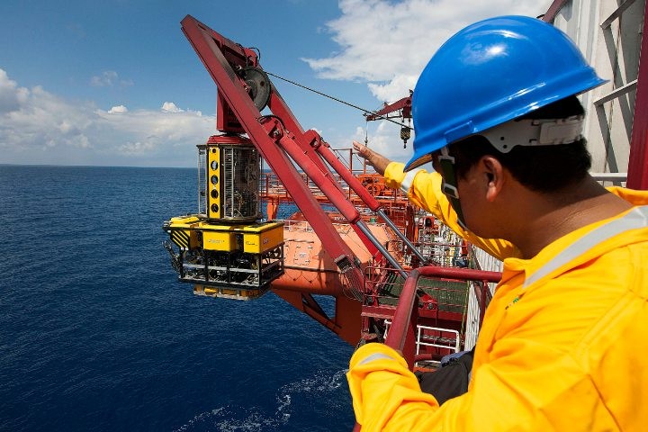 Petrobras vai discutir parceria para exploração de petróleo no Golfo do México, diz Lula