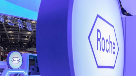 Roche corta projetos após contratempos em pesquisas e queda nas vendas