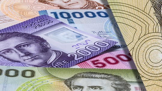 Tombo do peso chileno diminui expectativa de cortes de juros