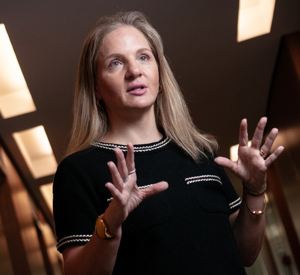 Giovana Pacini: “É utopia pensar que vamos encontrar esse equilíbrio [entre família e trabalho]. O importante é não deixar cair sempre os mesmos pratinhos” — Foto: Gabriel Reis/Valor