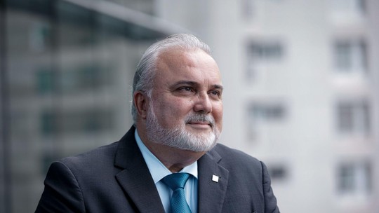 Prates pede reunião com conselho para negociar saída da Petrobras