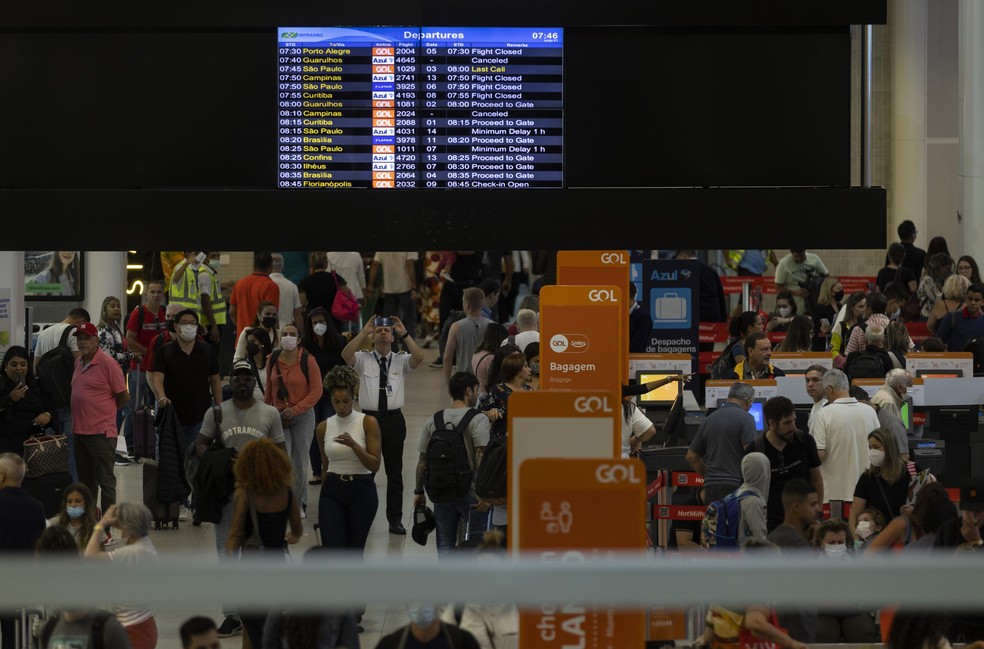 Em maio, a queda dos preços de serviços foi influenciada principalmente pelos preços de passagens aéreas — Foto: Marcia Foletto/Agência O Globo