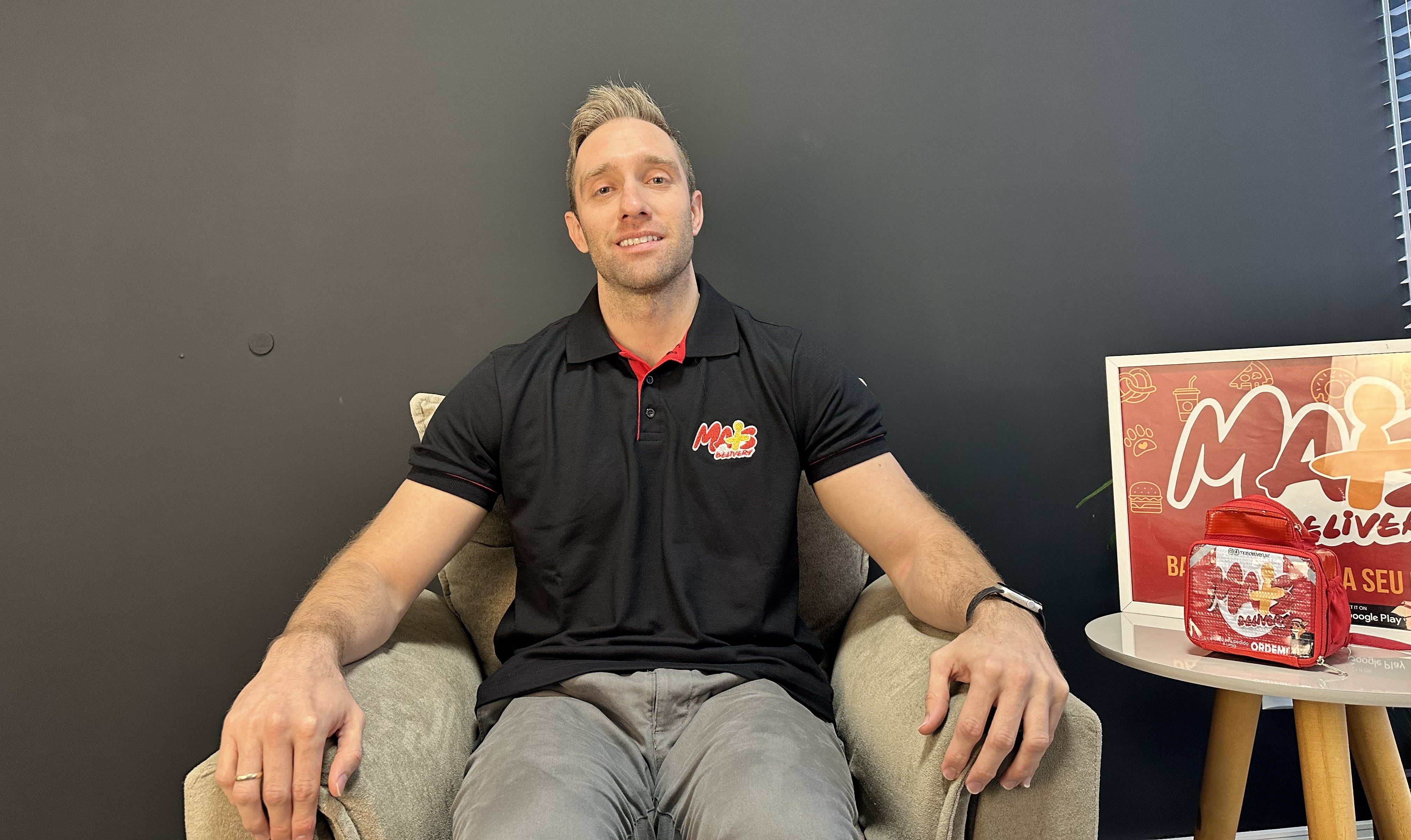 Gabriel Ramirez leva delivery ao interior do Brasil