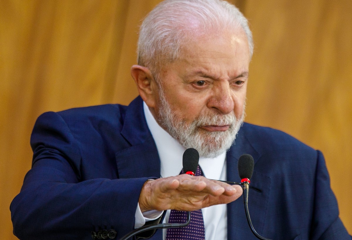 Impopular entre evangélicos, Lula diz que religião é 'manipulada de ...
