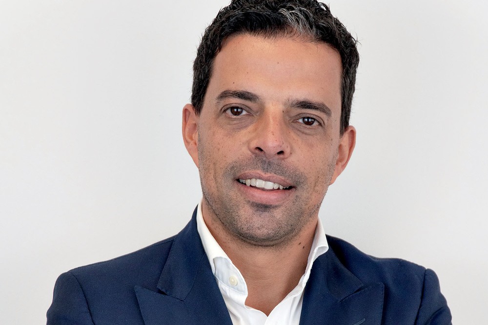 Mendes, da Alcon: mais eficiência na cirurgia de catarata — Foto: Divulgação