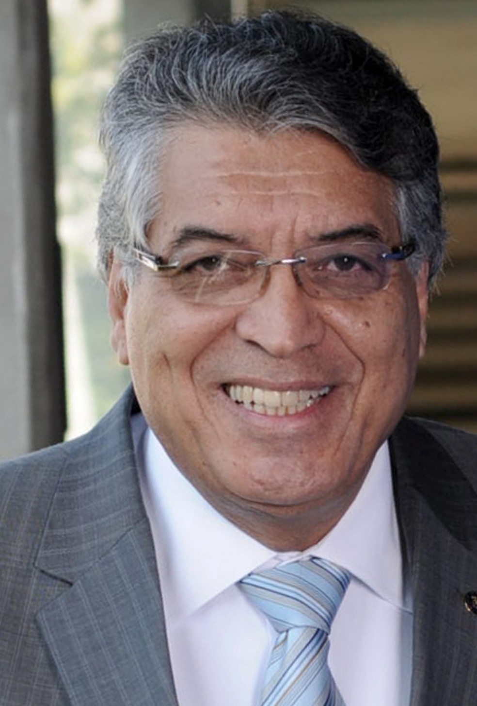 Mais diálogo e renovação do ensino pautam eleição na USP | Brasil ...
