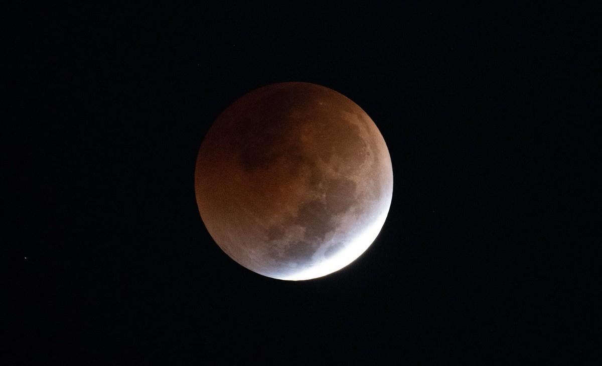 Eclipse lunar hoje: veja que horas começa e como assistir | Brasil ...