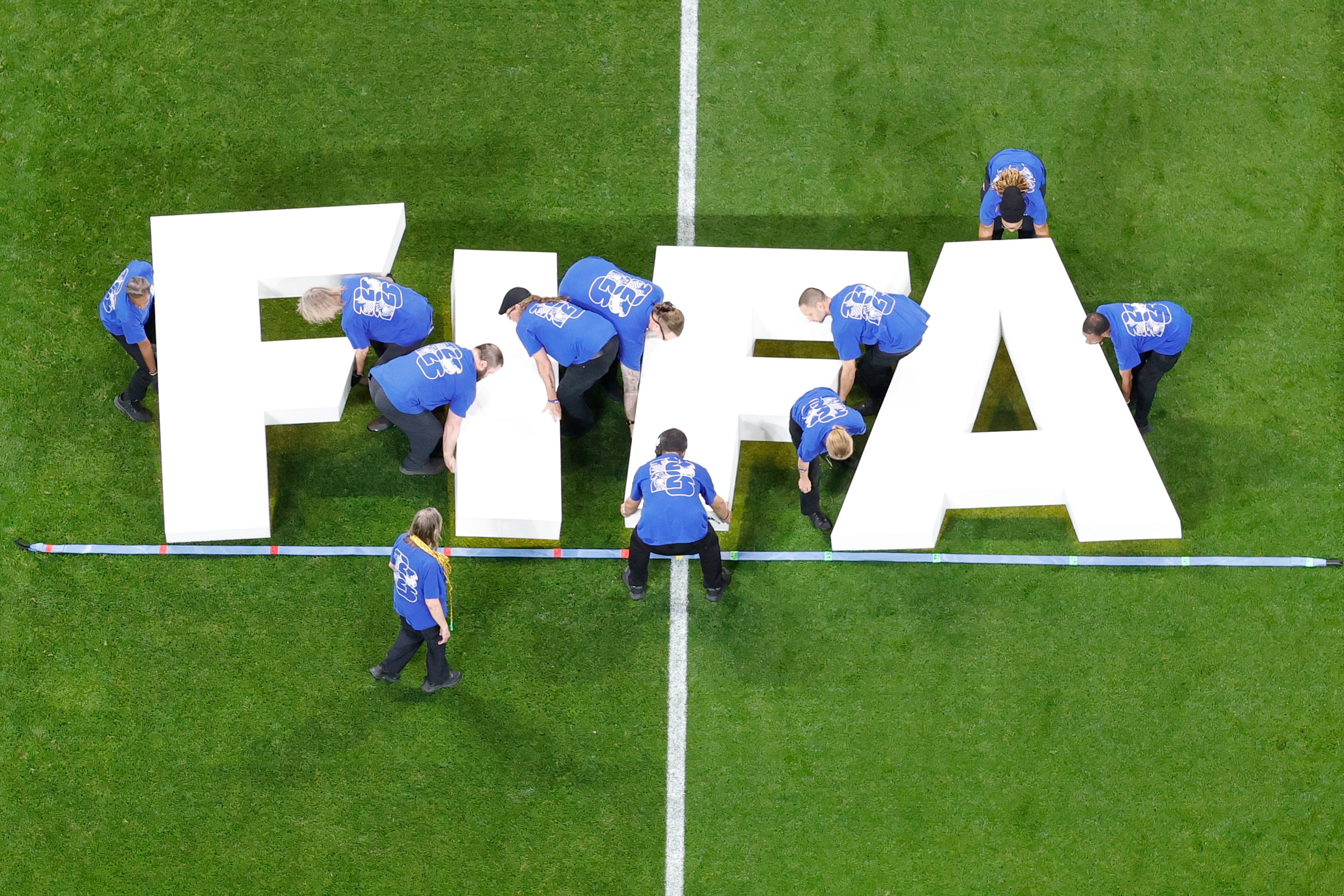 Fifa centraliza poder em órgão que suspendeu punição de jogador