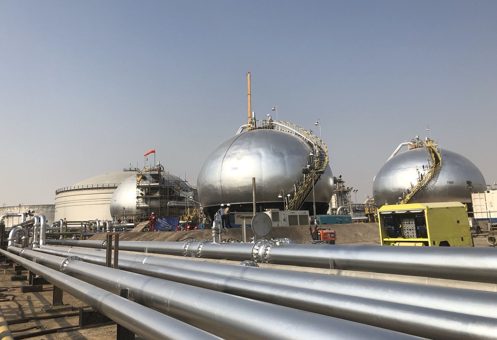 Maior petroleira do mundo, Saudi Aramco anuncia lucro líquido recorde de US 48,4 bilhões no segundo trimestre — Foto: Dina Khrennikova/Bloomberg