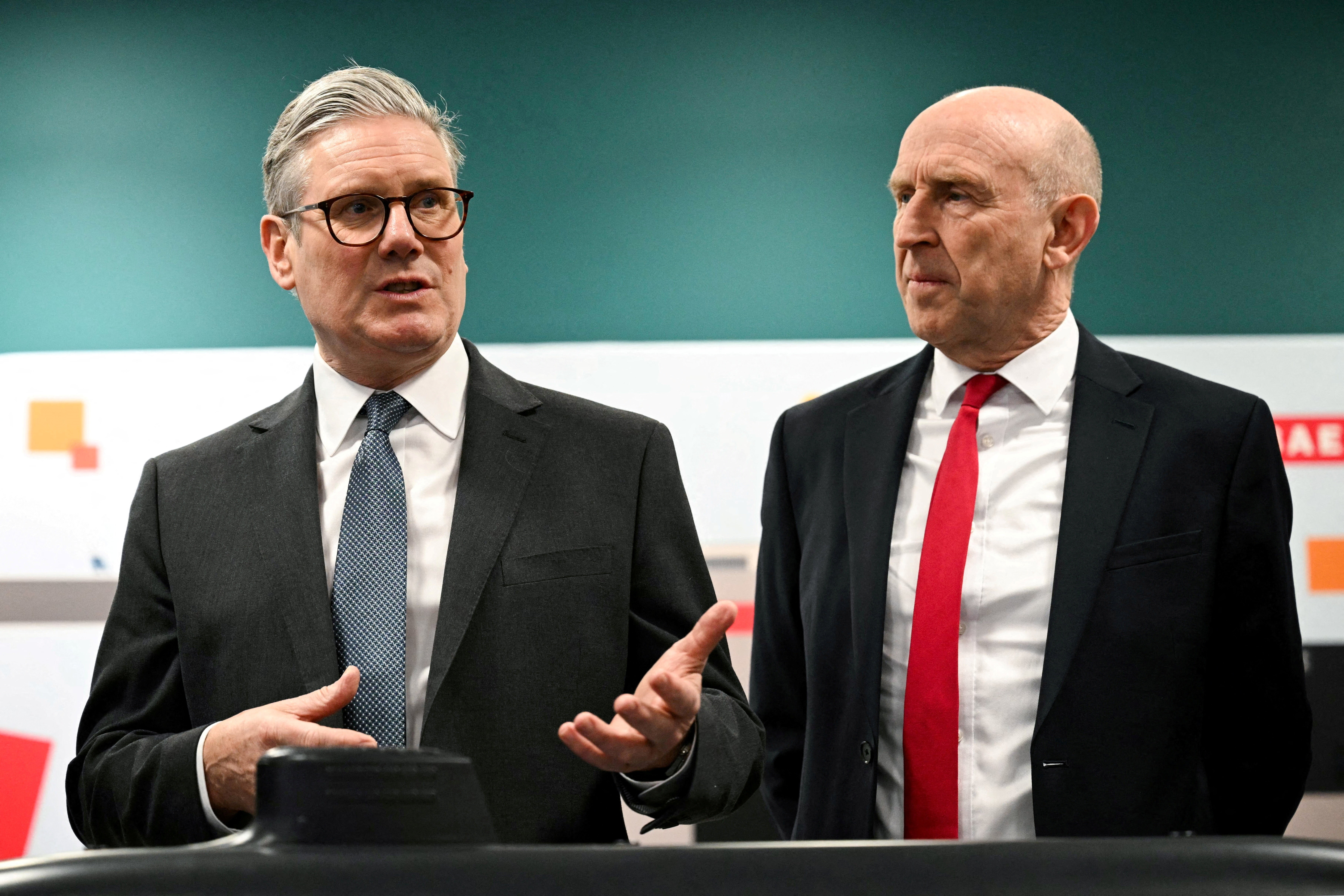 Ministro da Defesa do Reino Unido renuncia e aprofunda crise de liderança de Starmer