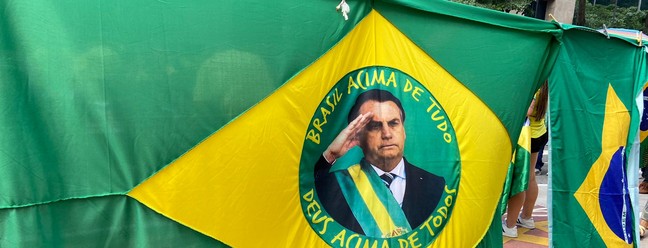Bolsonaro na Paulista: Entenda quem criou o Pix | Política | Valor ...