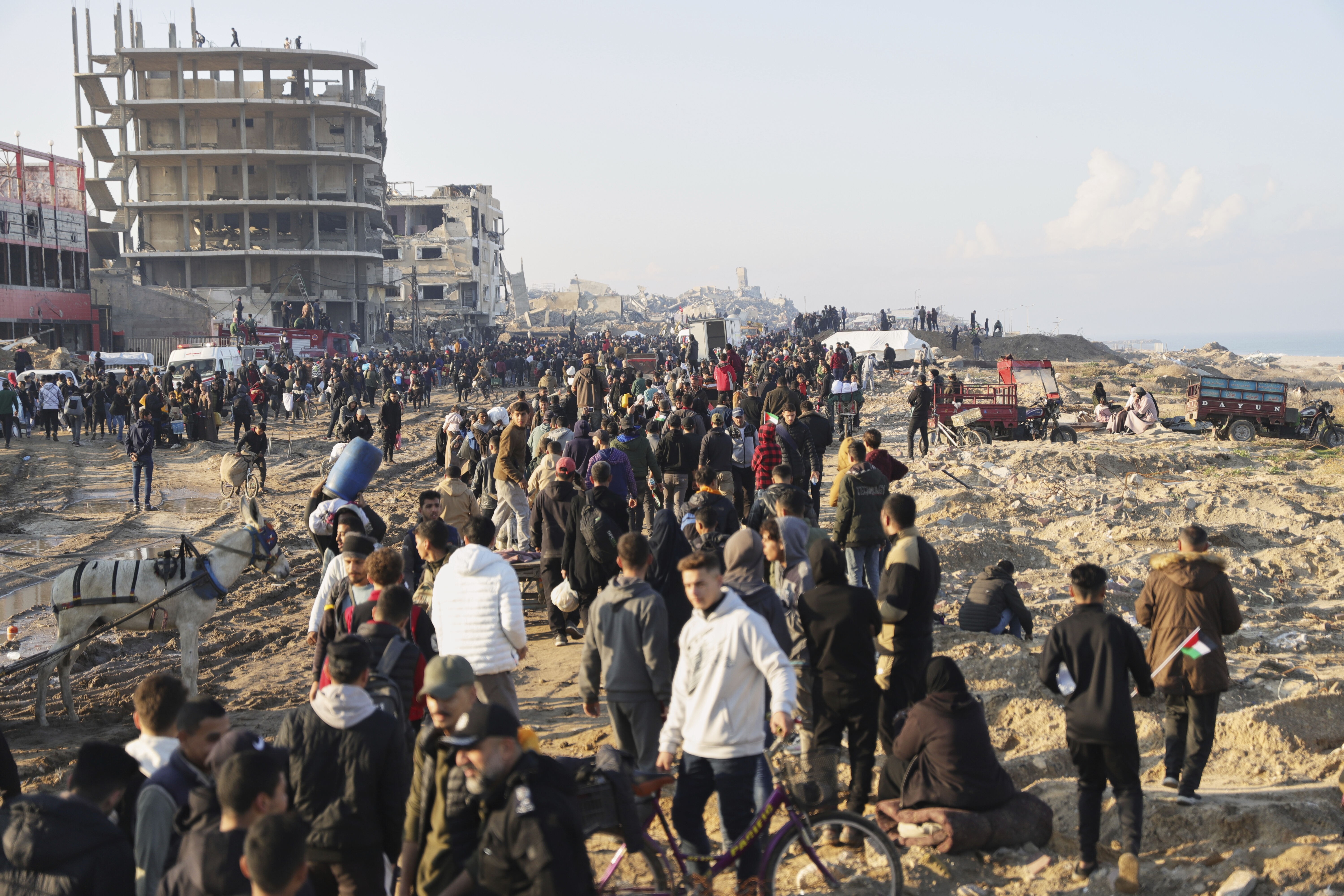 É cedo para falar sobre retirar palestinos de Gaza, diz mediador do cessar-fogo