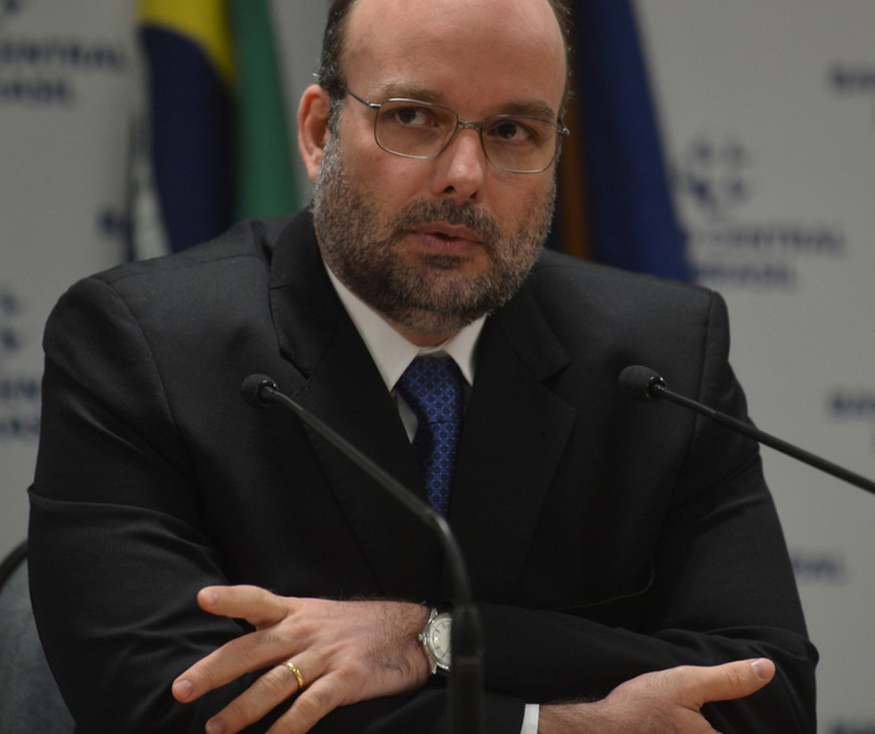 Estados e municípios elevam esforço fiscal em junho e evitam superávit ...