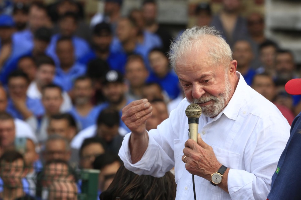 Frente evangélica declara apoio a Lula e alerta para