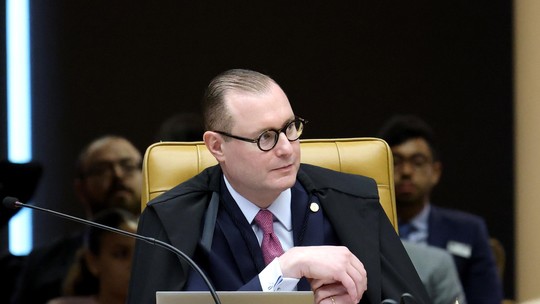 Zanin se declara impedido de relatar recurso apresentado por Bolsonaro ao STF