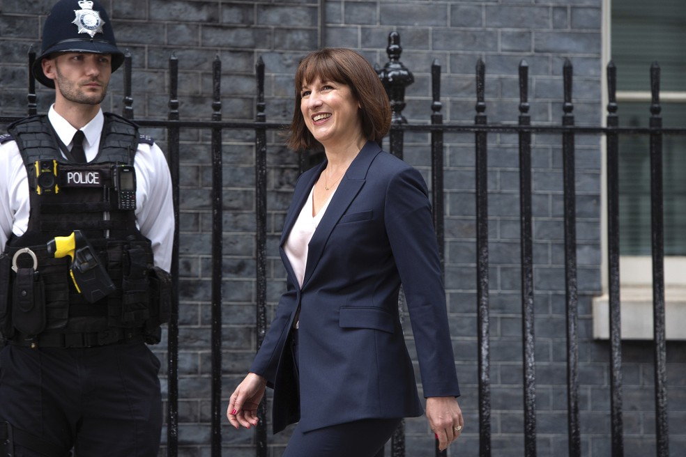 The International Monetary Fund and the UK Finance Minister Rachel Reeves (photo) warned, to give itself a more maneuver margin through tax measures or spending in search of public financial recovery - photo: AP photo/Thomas Krych