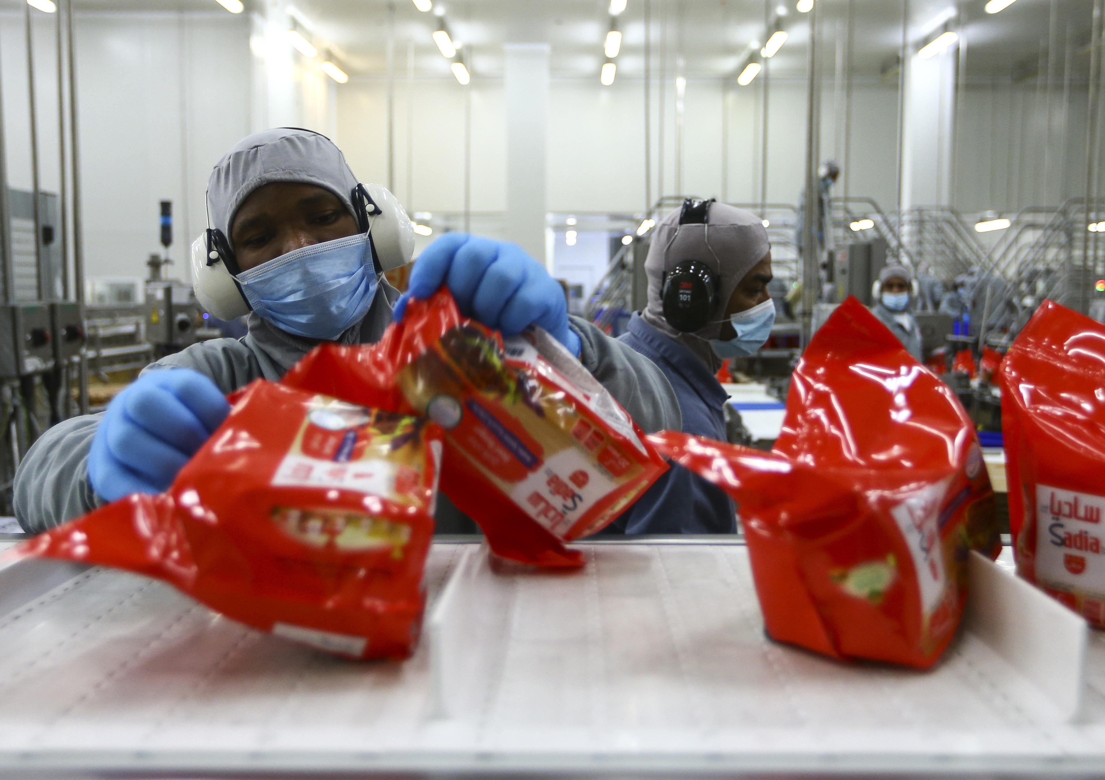 Confiança da indústria exportadora tem forte queda após tarifaço, aponta CNI