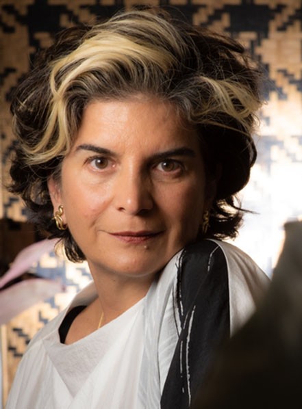 Arte brasileira deveria ser pivô das mudanças geopolíticas e culturais no mundo, diz Fernanda Feitosa - QTU Questões do Universo