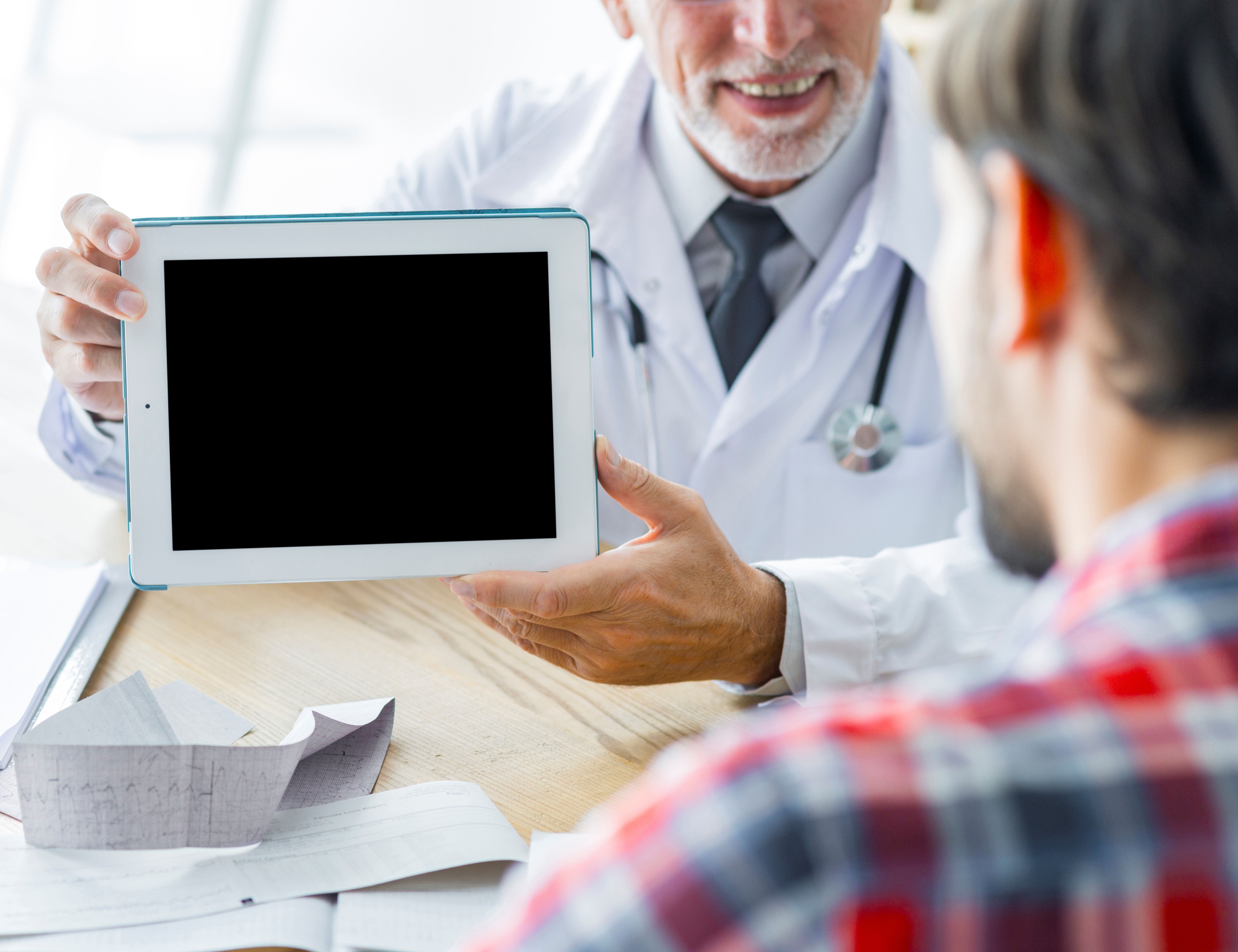 IA em consulta médica ajuda pacientes com câncer de próstata