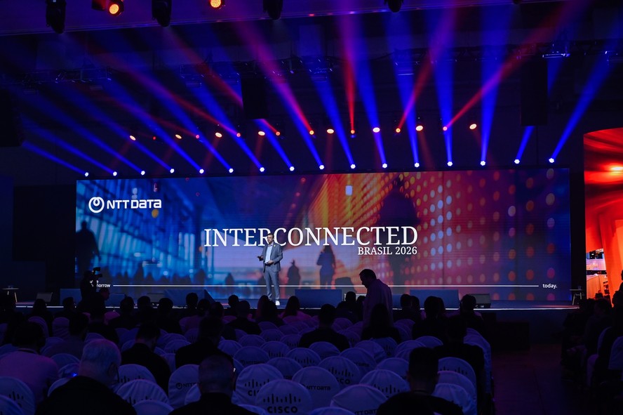 Interconnected Brasil 2026, evento promovido pela NTT DATA, reuniu cerca de 2 mil participantes em São Paulo para debater o futuro das empresas na era da inteligência artificial